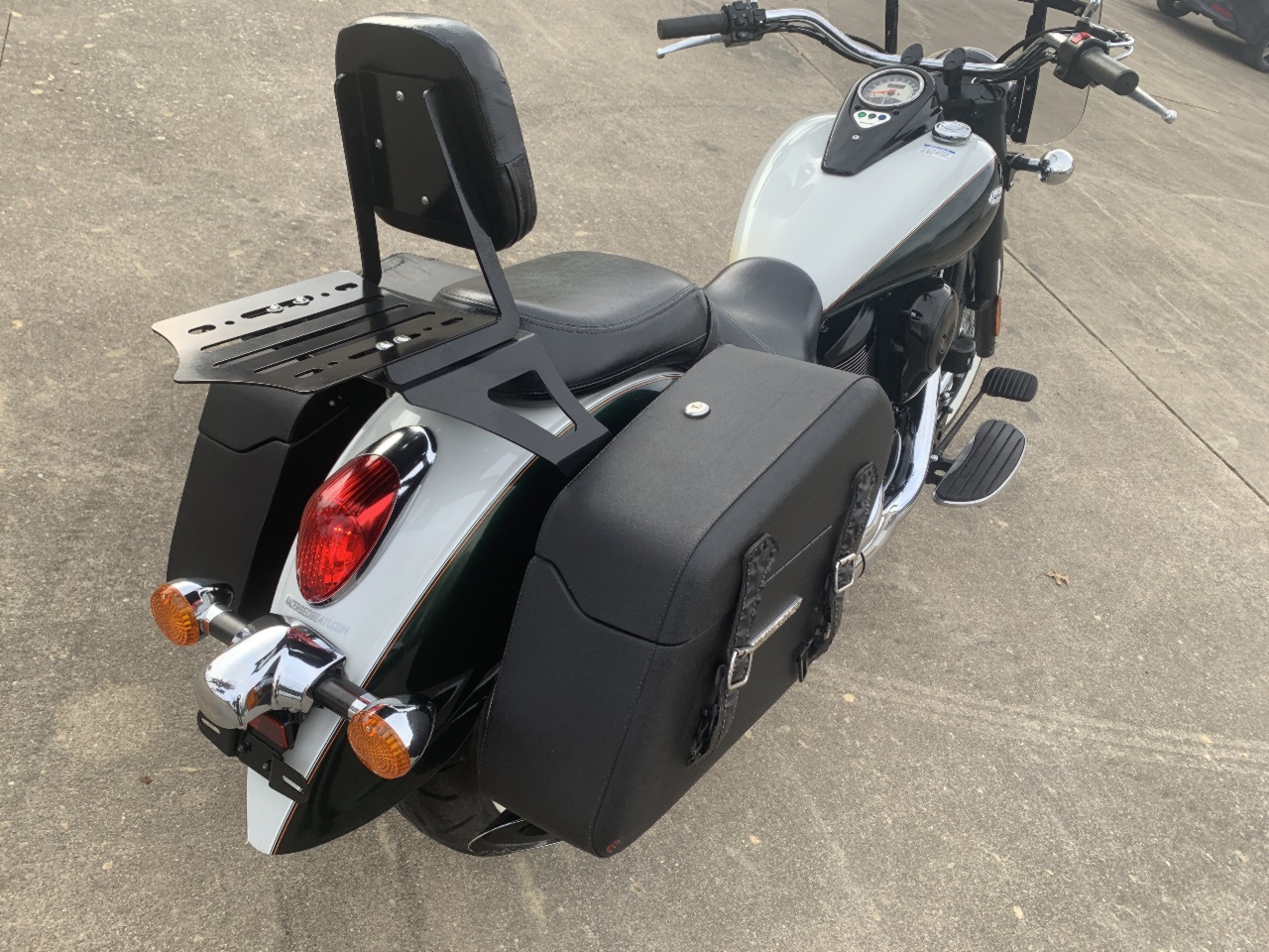 2022 Kawasaki Vulcan 900 Classic